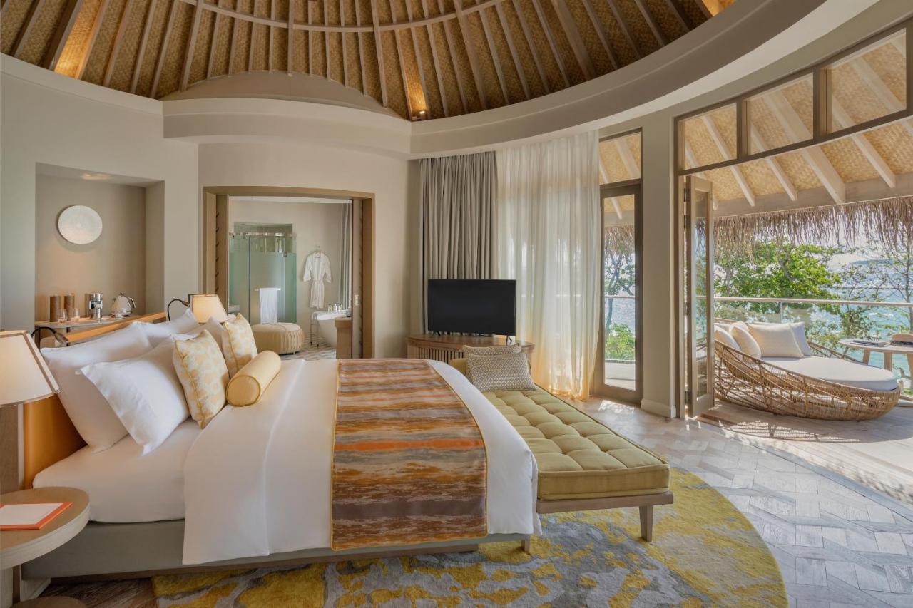 The Nautilus Maldives Kamadhoo Exterior foto